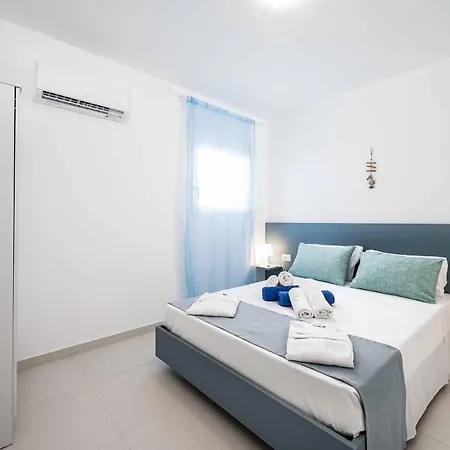 Xenos Rose Villa *